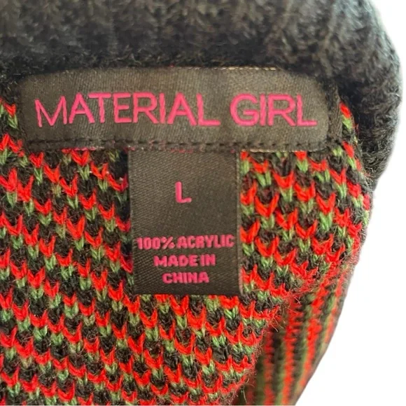 Material Girl Black and Red Floral Mini Skirt - Picture 4 of 10